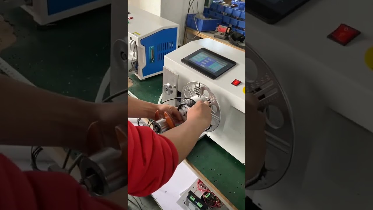 Automatisk traverserende trådbindingsmaskin | Effektiv kabelsamling #maskin #kabelstrippingsmaskin #fabrikk