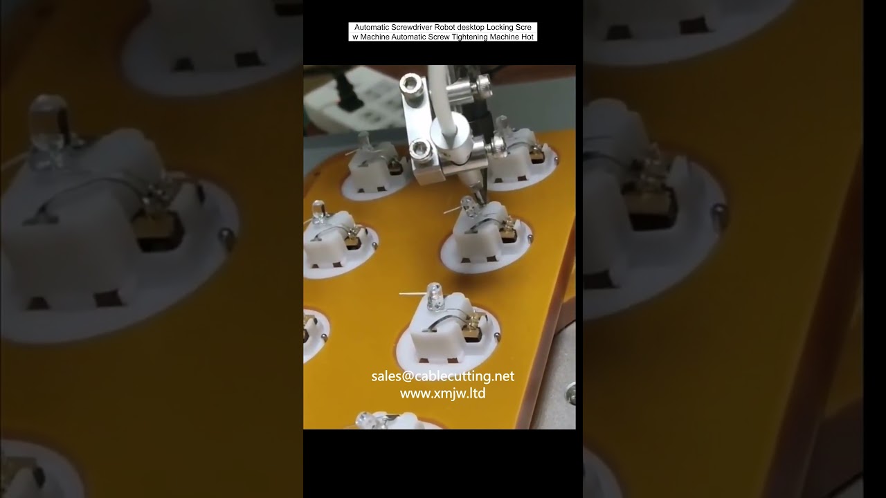 Automatisk skrutrekkerrobot for benkeplate - Låseskrumaskin - Automatisk skrumaskin - Populær