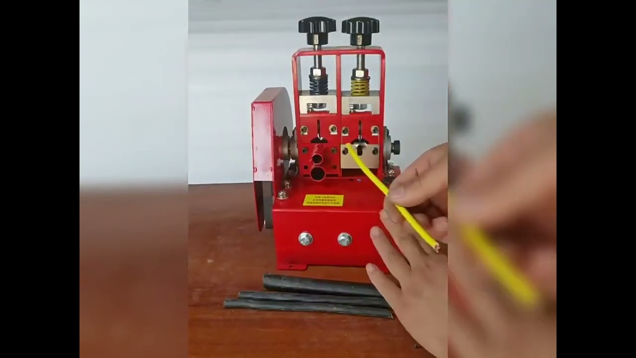 Mini avisoleringsmaskin for skrapkobberkabel – elektrisk og manuell med kniver