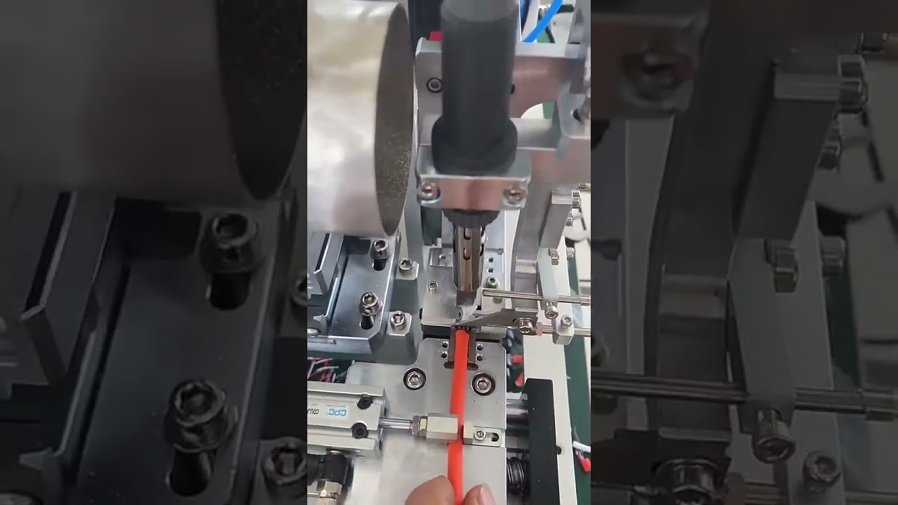 Semi-automatisk USB-kabelloddemaskin med kutting og stripping – multifunksjonell