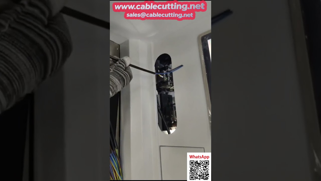 Máquina Automática de Inserción de Tubos Numerados y Crimpado: Eficiencia en Cableado